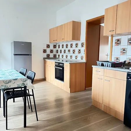 Apartment Sonnenblume Monteurwohnung 3-zimmer *